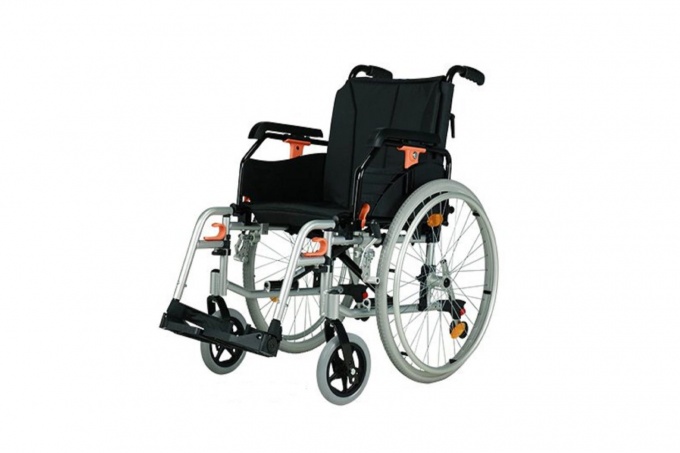 Mechanický invalidní vozík Excel G-Lightweight